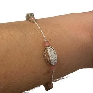 Chain bracelet silver tone pink beads